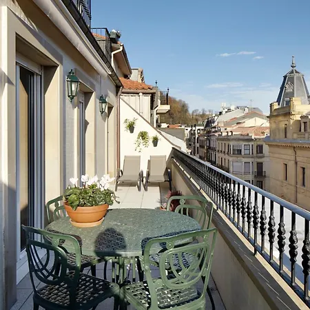 Appartement Garibay Terrace By Feelfree